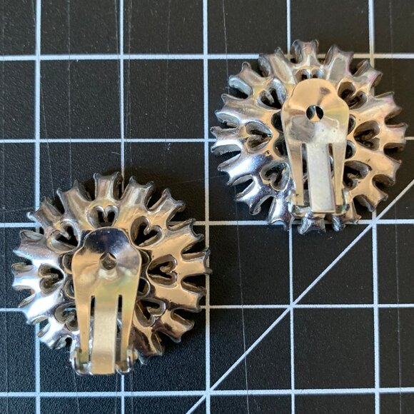 Vintage Rhinestone Clip On Earrings - Picture 3 of 3